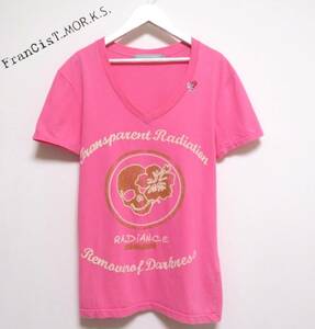 FranCisT_MOR.K.S. フランシストモークス ハイビスカルプリントTシャツ ロゴ Vネック ラインストーン 半袖トップス メンズ ピンク 夏物