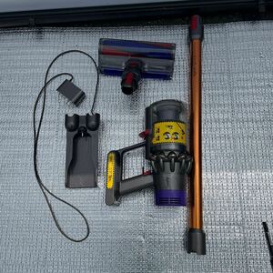 2. Dyson vacuum cleaner cordless cleaner Cyclone cordless cleaner 