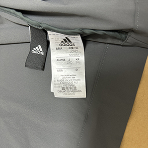adidas（アディダス）スーツ（ジャケット＆パンツ）２XO 大き目サイズの画像3