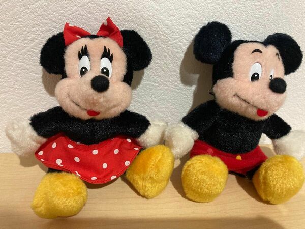 Disney.*ミッキー ミニー ぬいぐるみバッジ ヴィンテージ