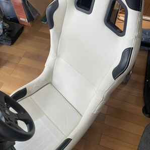 ハンコンThrustmaster T300 ペダル シート 手渡しの画像2