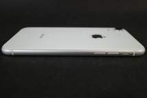 美品 iPhone XR 64GB SIMフリー MT032J/A ホワイト 中古_画像3
