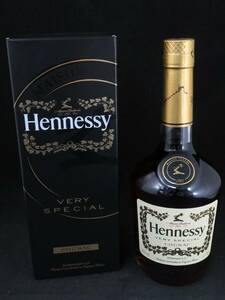 1円～　未開栓　ヘネシー ベリースペシャル 700ml 40％ コニャック 箱付き Hennessy VERY SPECIAL