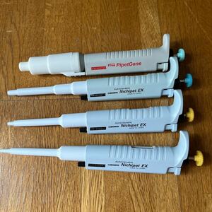 ◆◇マイクロピペット 4本セット Fine PipetGene 5000 1000 200 20 校正なし◇◆