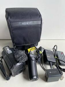 Ht640◆SONY ソニー◆デジタルビデオカメラ HDR-PJ790V HANDYCAM/ハンディカム Vario-Sonnar 1.8/3.8-38 カメラ 光学機器 ケース付 動作品 