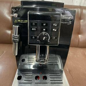 ジャンク品 デロンギ 全自動エスプレッソマシン ECAM23120B コーヒーメーカー マグニフィカS DeLonghi 通電可能。の画像1