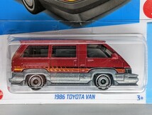 US版 ホットウィール 1986 トヨタ バン Hot Wheels Toyota Van L2593 HCT15_画像2