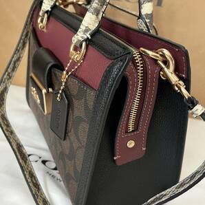 新品 コーチ グレース・キャリーオール Coach Grace Carryallの画像3