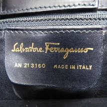 1円 ■ 極美品 フェラガモ ショルダーバッグ AN-21 3160 ブラック系 レザー ガンチーニ Salvatore Ferragamo ■E.Bugl.tI-24_画像8