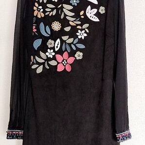 黒刺繍 ワンピース