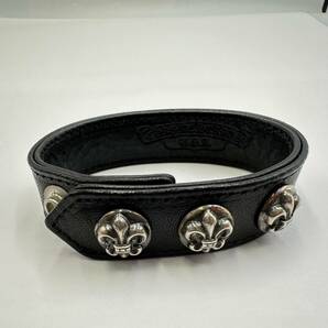 C123-SK14-801 CHROME HEARTS クロムハーツ ブレスレット 革 レザー ブラックカラー 3ボタン2スナップ アクセサリー メンズ ①の画像2