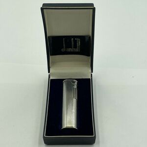 E184-SK14-749 ◎ dunhill ダンヒル ローラー式ガスライター シルバーカラー 総柄 スリムタイプ ケース付き 喫煙具 喫煙グッズ ①