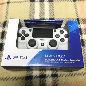 [新品/送料込]SONY純正 PS4 ワイヤレスコントローラー DUALSHOCK4 新型 グレイシャーホワイト CUH-ZCT2J13 PlayStation4 デュアルショック4