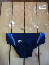 イトマンスイミングクラブ 男子競泳水着 サイズ140 ITOMANN MIZUNO _画像1