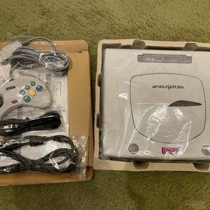 極美品 ほぼ未使用 SEGA SATURN SS セガ サターン (HST-0019 ホワイト ) 本体 セットの画像3