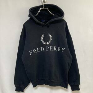 FRED PERRY フレッドペリー　プルオーバー パーカー ヴィンテージ古着　ロゴ刺繍　ブラック系　1円スタート