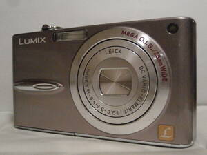 デジカメ Panasonic LUMIX DMC-FX30 センシュアルブラウン (7.2メガ) 