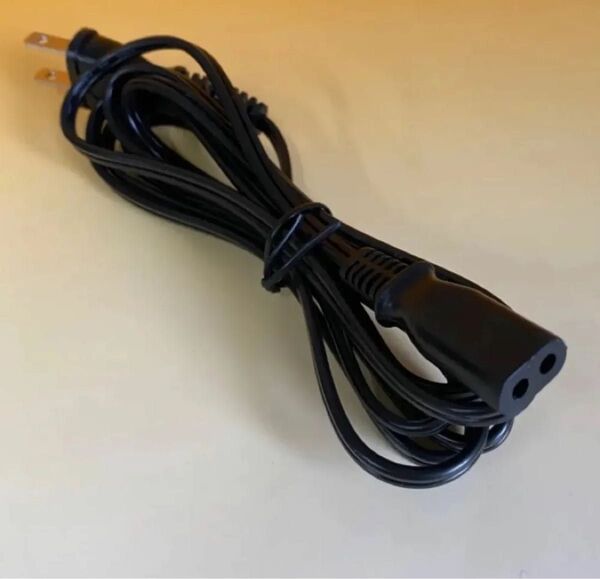 家庭用ミシンの電源コード★新品★(小判型)