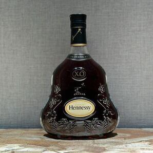 ヘネシーXO Hennessy X.O 黒キャップ ブラックキャップ ブランデー 700ml×1 箱付きの画像2