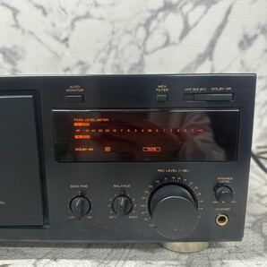 MYM4-307 激安 TEAC STEREO CASSETTE DECK V-3000 カセットデッキ 通電OK 中古現状品 ※3回再出品で処分の画像3