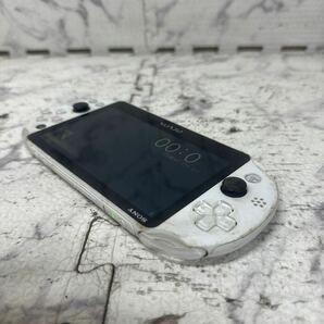 MYG-1634 激安 ゲー厶機 PS VITA 本体 SONY PSVITA PCH-2000 通電、起動OK ジャンク 同梱不可の画像3