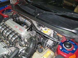 カワイ製作所 フロントストラットバー typePG アルファロメオ GTV 916C V6(3.0)、ツインスパーク(2.0)エンジン車