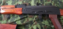 ★S&T AK-74N・G3電子トリガー搭載！フルメタルフレーム＆リアルウッド！動作快調で美品です！_画像5