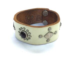 HTC H tea si- studs leather bangle bracele ivory series postage 250 jpy 
