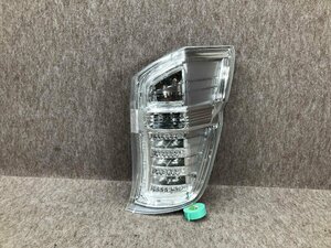 美品 磨き済み ステップワゴン スパーダ RK5/RK6 右テールランプ STANLEY W0587