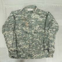 古着卸 現物まとめ売り BDU フィールドジャケット ミリタリー デジタルカモ 10枚セット(メンズM-L) アメリカ軍_画像4