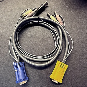 【中古】ATEN USB KVMケーブル （3 in 1 SPHD ＆オーディオコネクター付属）2L-5301U（1.2m）