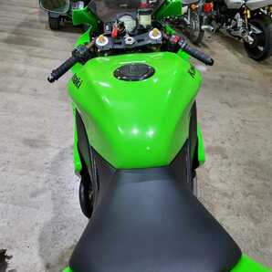 格安 ZX-10R C型 セル始動 49769ｋｍ 平成17年式 マレーシア 10R 車検R7年9月の画像6