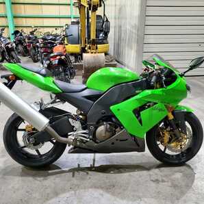 格安 ZX-10R C型 セル始動 49769ｋｍ 平成17年式 マレーシア 10R 車検R7年9月の画像3