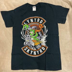 レーナードスキナードTシャツ Sサイズ 【送料込】ロックTシャツ バンドTシャツ サザンロック ホットロッド LYNYRD SKYNYRD