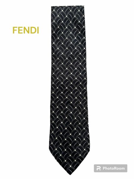 美品《FENDI/フェンディ》ネクタイ