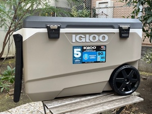 IGLOO USA производство большой 90QT колесо cooler-box новый товар не использовался! популярный Max холодный серии .100 иен старт ..! популярный двухцветный specification!