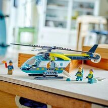 レゴ(LEGO) シティ 救急レスキューヘリコプター おもちゃ 玩具 プレゼント ブロック 男の子 女の子 子供 5歳 6歳 7歳 8歳 小学生 ヘ_画像8