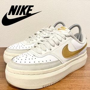 NIKE W COURT VISION ALTA ナイキ コート ビジョン アルタ ホワイトゴールド レディース DZ5394-100 ローカットスニーカー 22.5cm