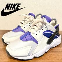 NIKE WMNS AIR HUARACHE ナイキ エア ハラチ ホワイト パープル レディース DH4439-107 ローカットスニーカー 23cm _画像1