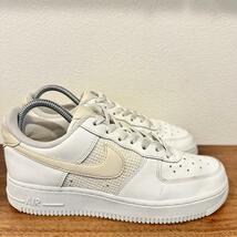 NIKE W AIR FORCE 1 '07 ESS ナイキ エア フォースワン ホワイト レディース DJ9945-100 ローカットスニーカー 24.5cm _画像3