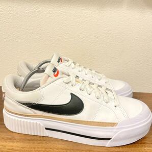 NIKE W COURT LEGACY LIFT ナイキ コートレガシー ホワイトブラック DM7590-100 ローカットスニーカー 26cm 美品の画像3