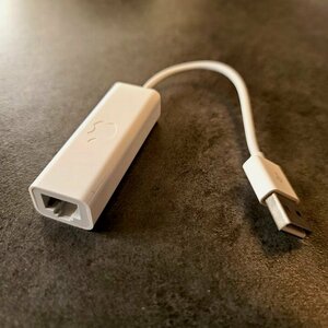 【送料無料】 Used Apple USB Ethernet アダプタA1277 アップル　純正　美品