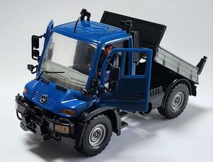 Mercedes-Benz Unimog ウニモグ ミニカー