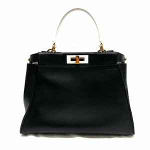 フェンディ FENDI ピーカブー PEEKABOO ショルダーバッグ ハンドバッグ バッグ ブラック ホワイト 黒 白 ゴールド金具 レディース 鞄