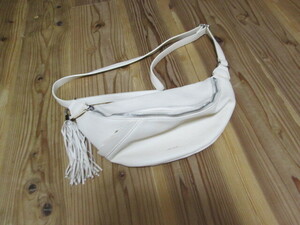  Nico and. waist bag ivory 