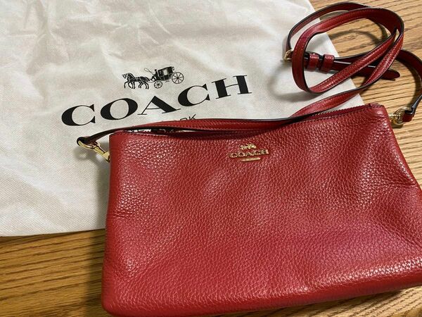 美品　COACH コーチ レザー バッグ ショルダーバッグ　レッド　本革