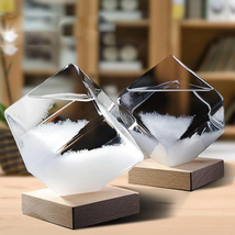 Storm Glass 地球儀 天気予測機 天気予測 ストームガラス 雲 水滴型 気圧計 ボトルステーション XL 日々表情を変える神秘的なビジュアル_画像2