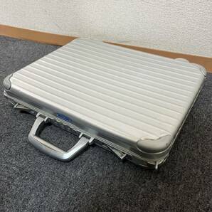 【H0407】リモワ RIMOWA アタッシュケース シルバー アルミ ダイヤルロック式 ダイヤル式 ジュラルミンケース 旅行 トラベル ビジネス の画像1