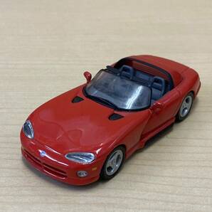 【TC0404（102）】 ミニカー ミニチャンプス ダッジ・バイパー 1993 レッド 赤 オープンカー おもちゃ 玩具 キズあり 汚れあり 1/43の画像1