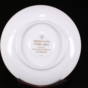 CE958 コーヒー、ティー兼用 【FINE BAVARIAN PORCELAIN】 カップ＆ソーサー 2組 4点セット／美品！ｈの画像7